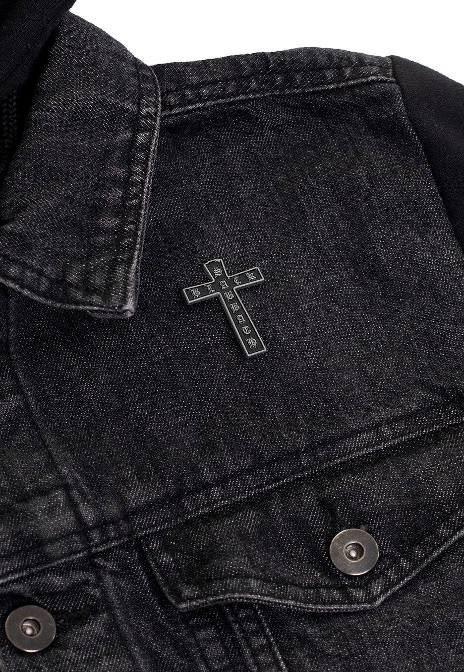 Black Sabbath - Cross - Pin | Neutral-Image