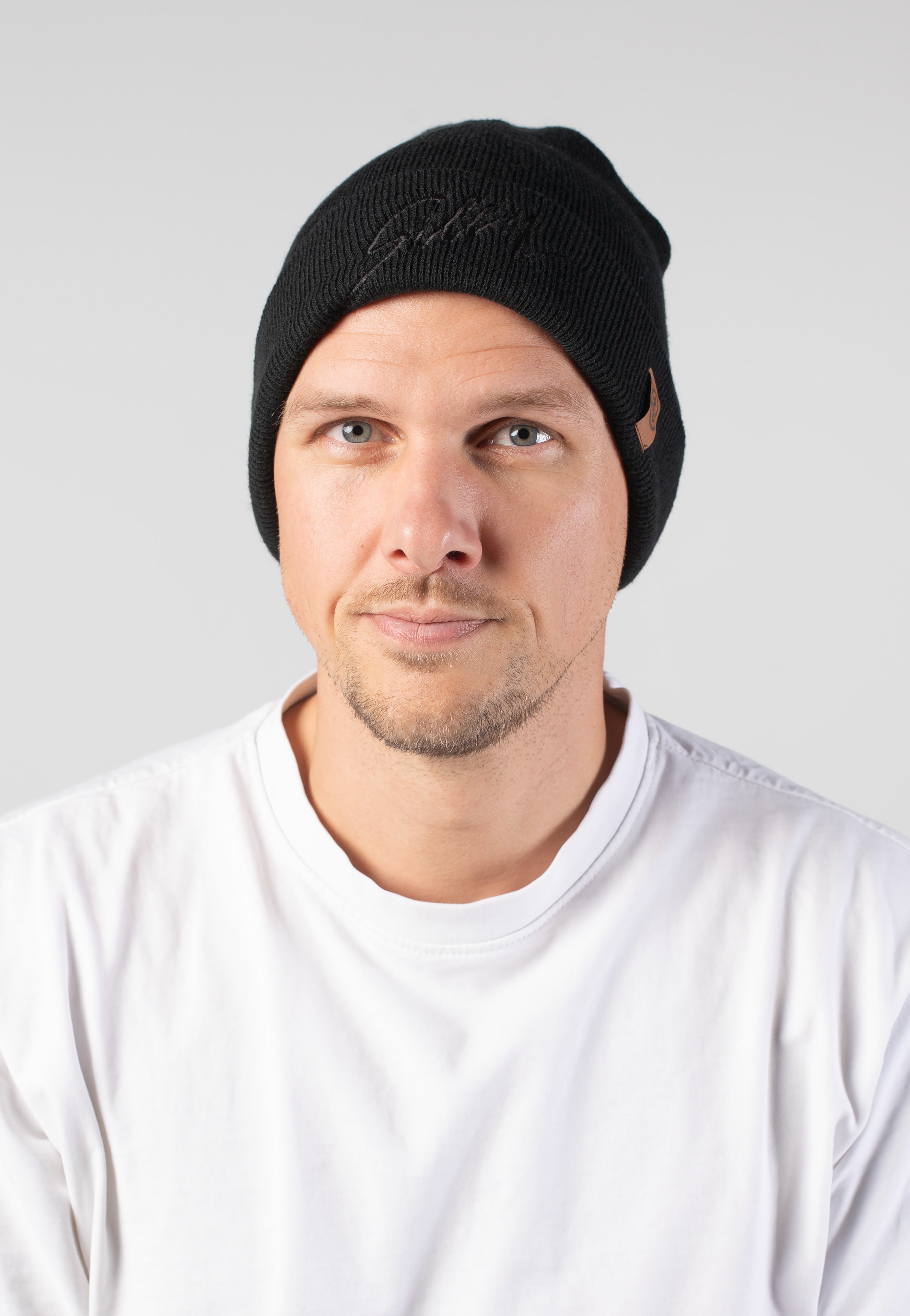 Silly - Black Logo - Beanie | Neutral-Image